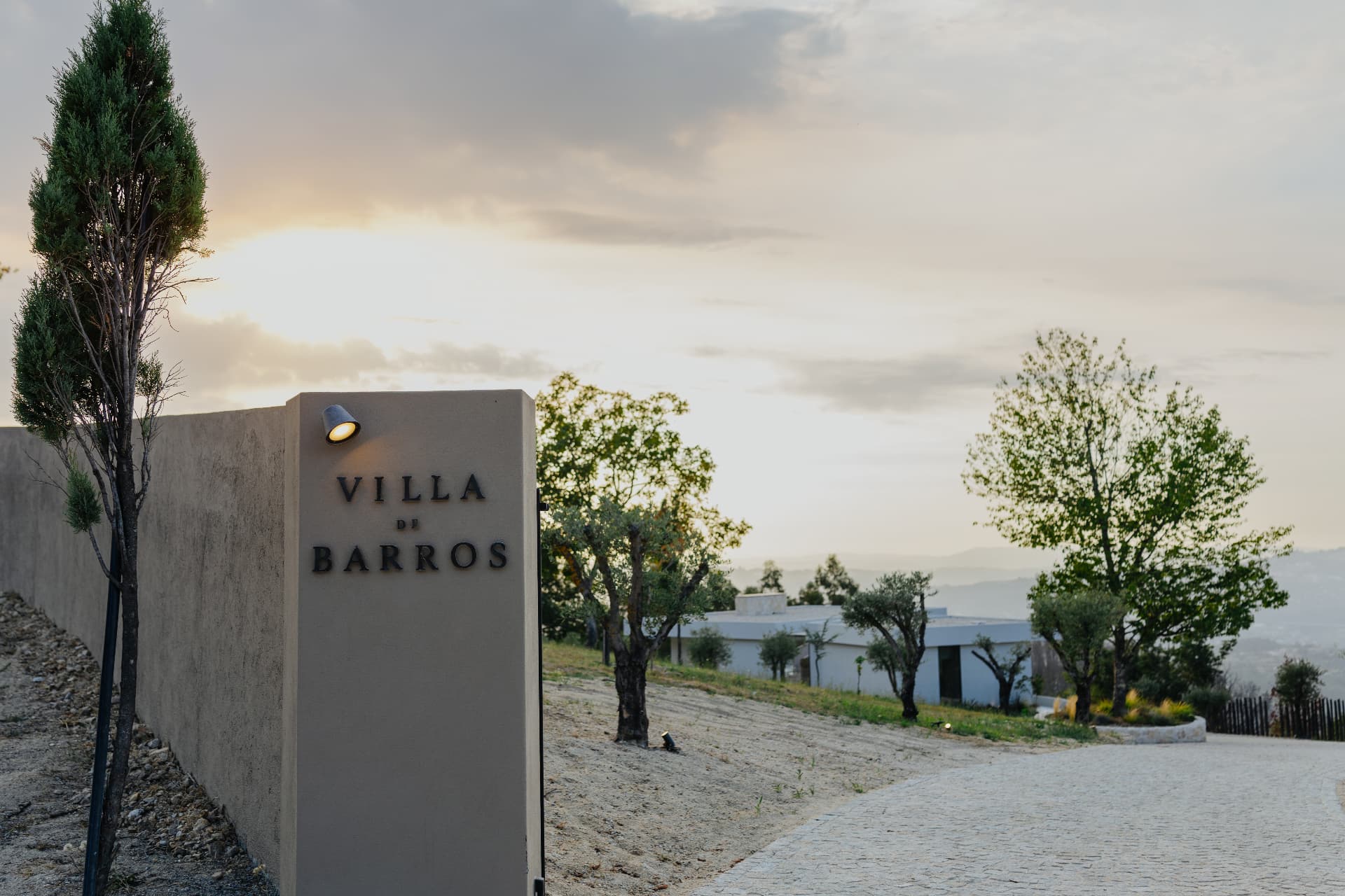 Villa de Barros entrance